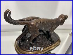 German Shorthaired Pointers Hunting Gun Bird Water Dogs Bronze Brass Art Statue