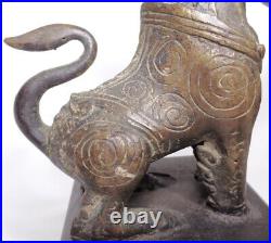Old Antique Chinese Engraved Bronze/brass Shishi Foo Dog Lion Sculpture Statue