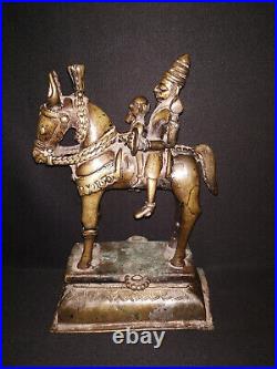 Traditional Indian Brass Statue God Shiva & Parvati On Horse Worrier Collectible