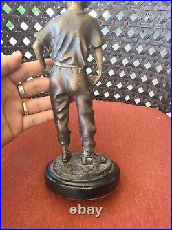 Vintage Bronze Brass Baseball player pitcher statue pre owned 11 tall CC1