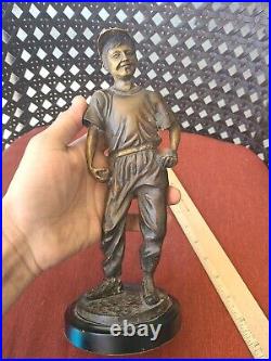 Vintage Bronze Brass Baseball player pitcher statue pre owned 11 tall CC1